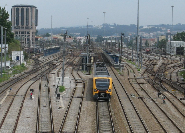 Quadruplicação da Linha do Minho